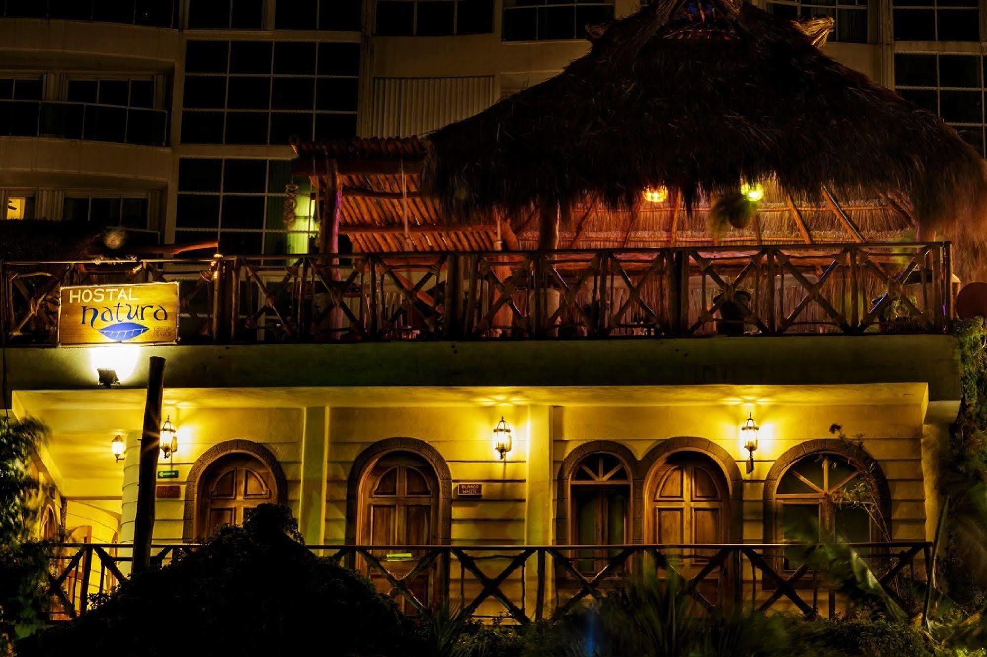 Hostel Natura Cancún Buitenkant foto